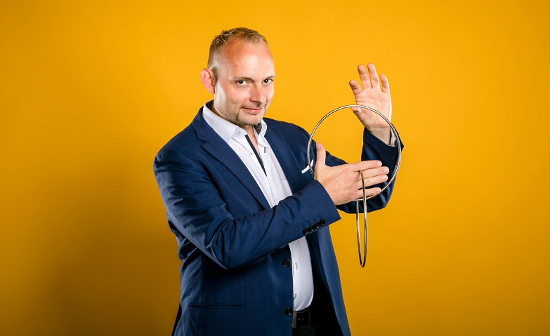 7450462656706649230.webp